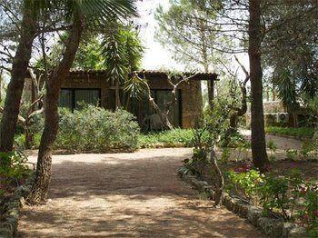 Tenuta Terenzano Aparthotel